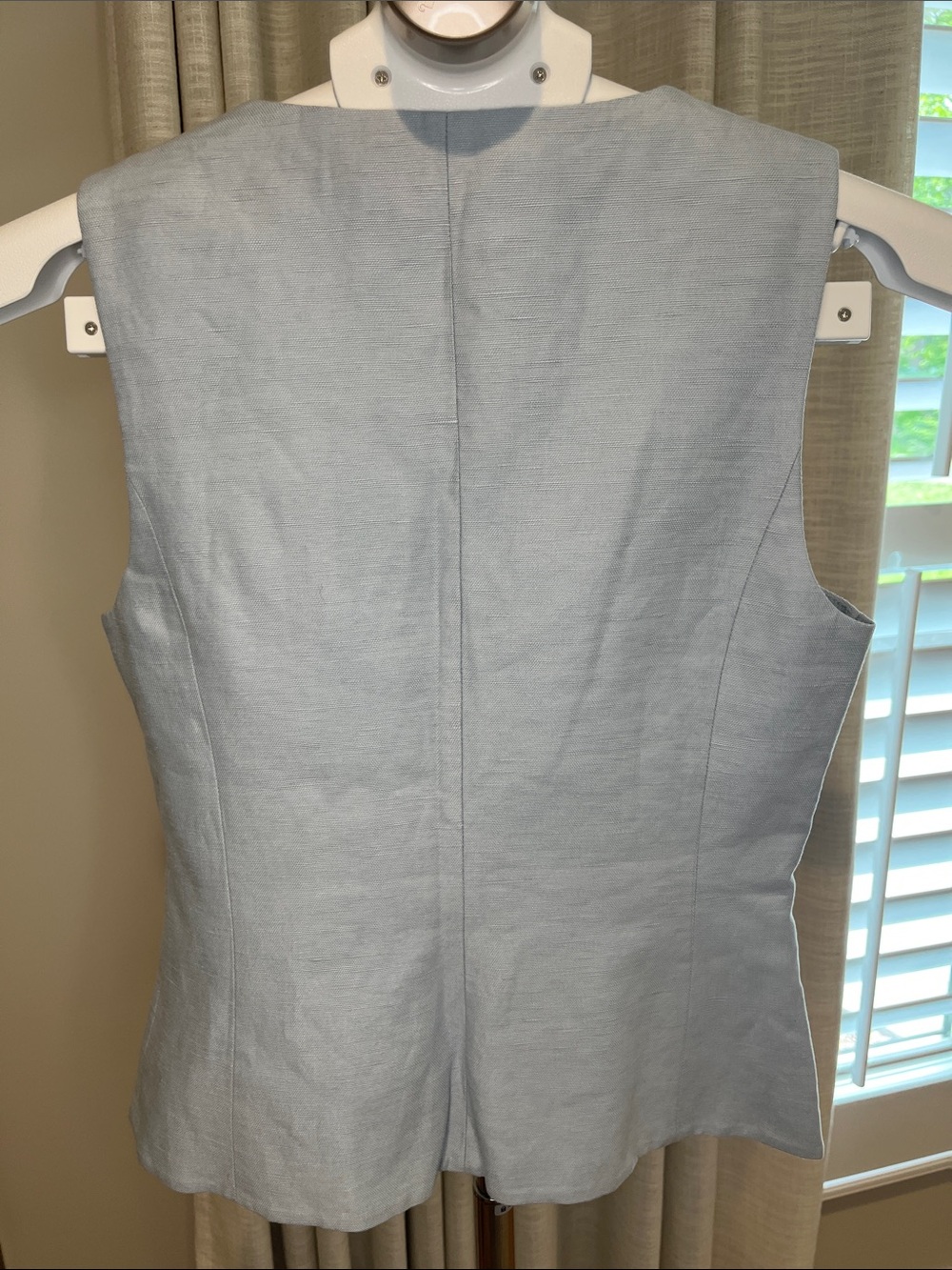 Aritzia Regal CruiseLinen Vest Top Dew Blue 2 NWOT - Picture 6 of 7